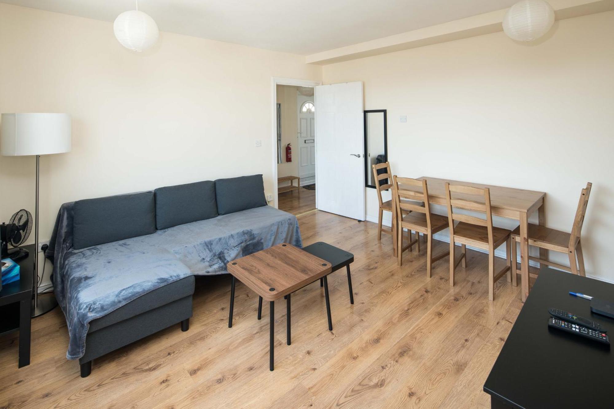 Ferienwohnung 2Bd London Flat - City Buzz & Parkside Serenity Exterior foto